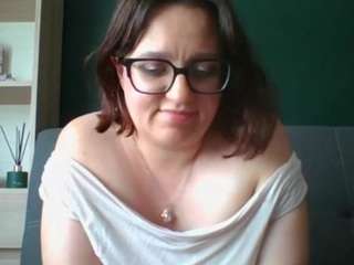 sensualParis live webcam show