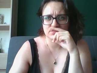 sensualParis live webcam show