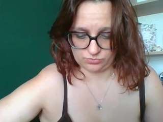 Sensualparis's live stream