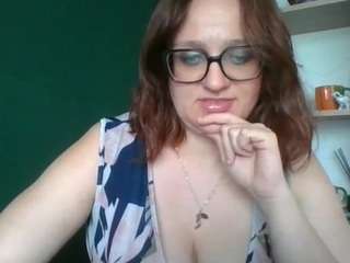 sensualParis live cam preview