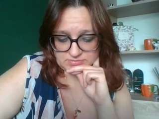 sensualParis live cam preview