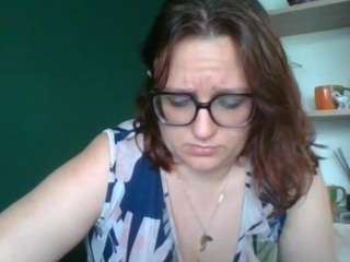 sensualParis live cam preview