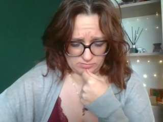 sensualParis live cam preview