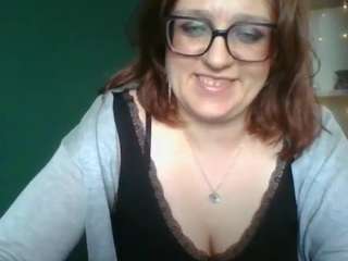 sensualParis live cam preview
