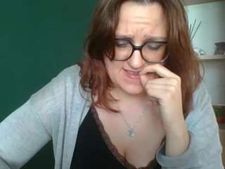 sensualParis live cam preview