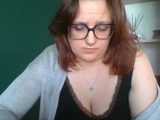 sensualParis live cam preview
