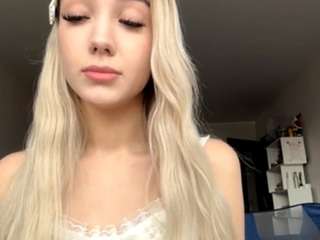 victorinavasquez Live Webcam on CamSoda