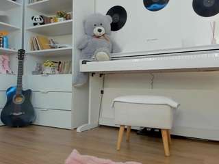 yamjoy18