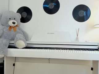 yamjoy18 Sex Cam Show