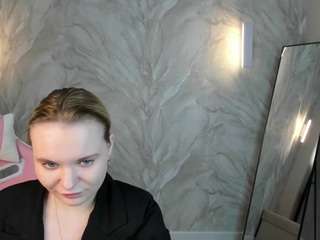 adriana-sweett webcam