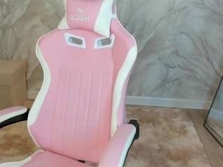 adriana-sweett webcam