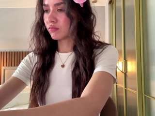 aisha-eilish's CamSoda show and profile