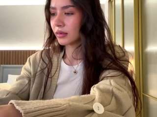 Live webcam model aisha-eilish on Soda Cams