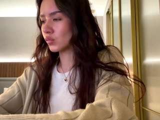 Live webcam model aisha-eilish on Soda Cams