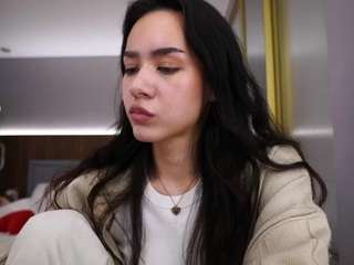 Live webcam model aisha-eilish on Soda Cams