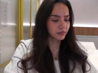aisha-eilish webcam