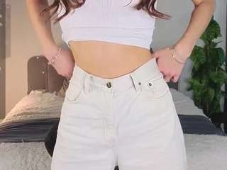 Aisha live cam preview