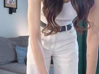 Aisha live cam preview