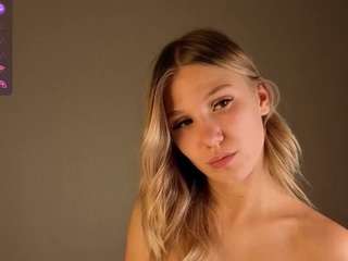 angelinaa-becker