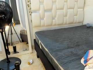 ben-castro Sex Cam Show