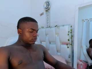 ben-castro Sex Cam Show