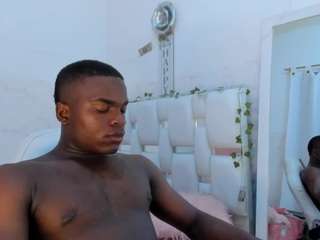 ben-castro Sex Cam Show