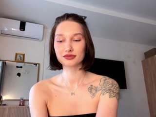 Live webcam model merrypetrea on Soda Cams