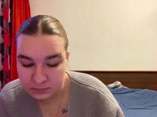 Live webcam model nanettebaile on Soda Cams