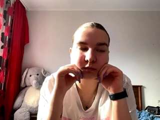 Live webcam model nanettebaile on Soda Cams