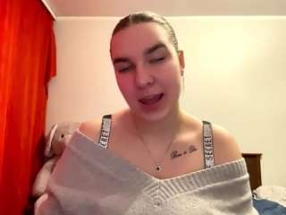 Live webcam model nanettebaile on Soda Cams