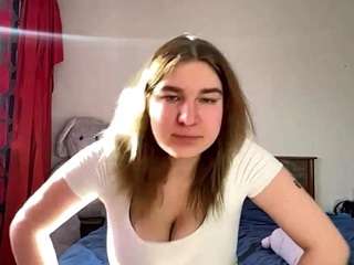 nanettebaile Live Webcam on CamSoda