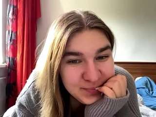 nanettebaile Live Webcam on CamSoda