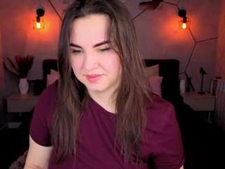 nelie-evans Live Webcam on CamSoda