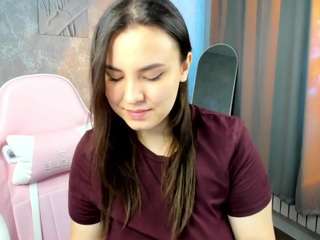 nelie-evans