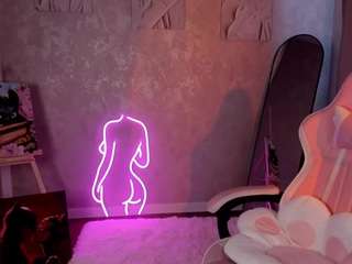 nelie-evans