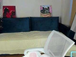 nelie-evans