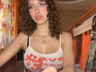 Live webcam model priscilatyndall on Soda Cams