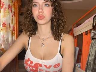 Live webcam model priscilatyndall on Soda Cams