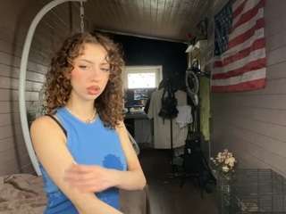 Live webcam model priscilatyndall on Soda Cams