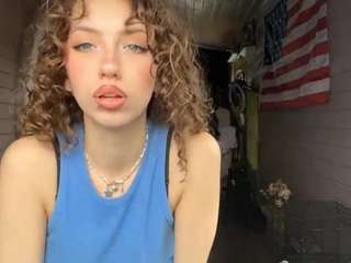 Live webcam model priscilatyndall on Soda Cams