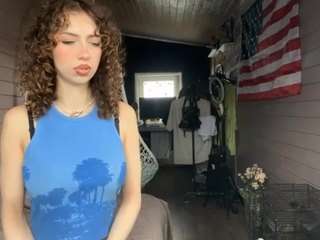 Live webcam model priscilatyndall on Soda Cams