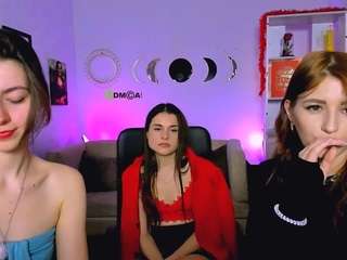 Live webcam model veloria-vale3 on Soda Cams