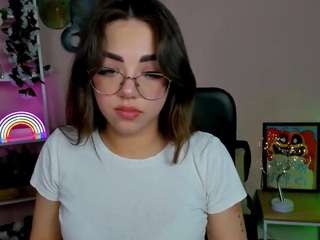 veloria-vale3 Live Webcam on CamSoda