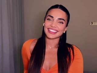 Live webcam model willettacamisa on Soda Cams