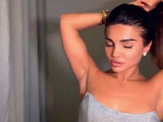 Live webcam model willettacamisa on Soda Cams