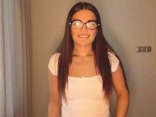 Live webcam model willettacamisa on Soda Cams