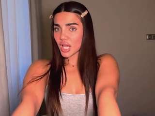 willettacamisa's CamSoda show and profile