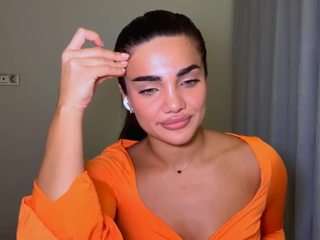 willettacamisa's CamSoda show and profile