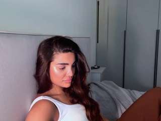 willettacamisa's CamSoda show and profile