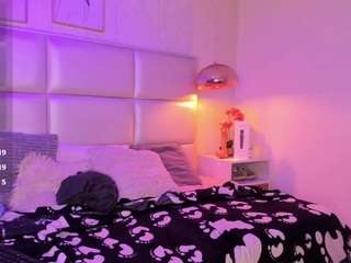 Xara-u — LIVE on Camsoda